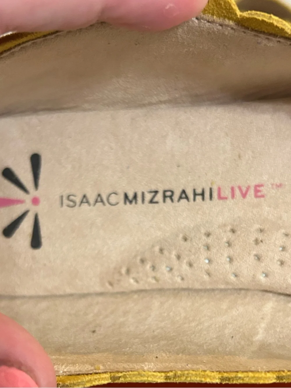 Isaac‎ Mizrahi Yellow Suede Scalloped Espadrille Flats